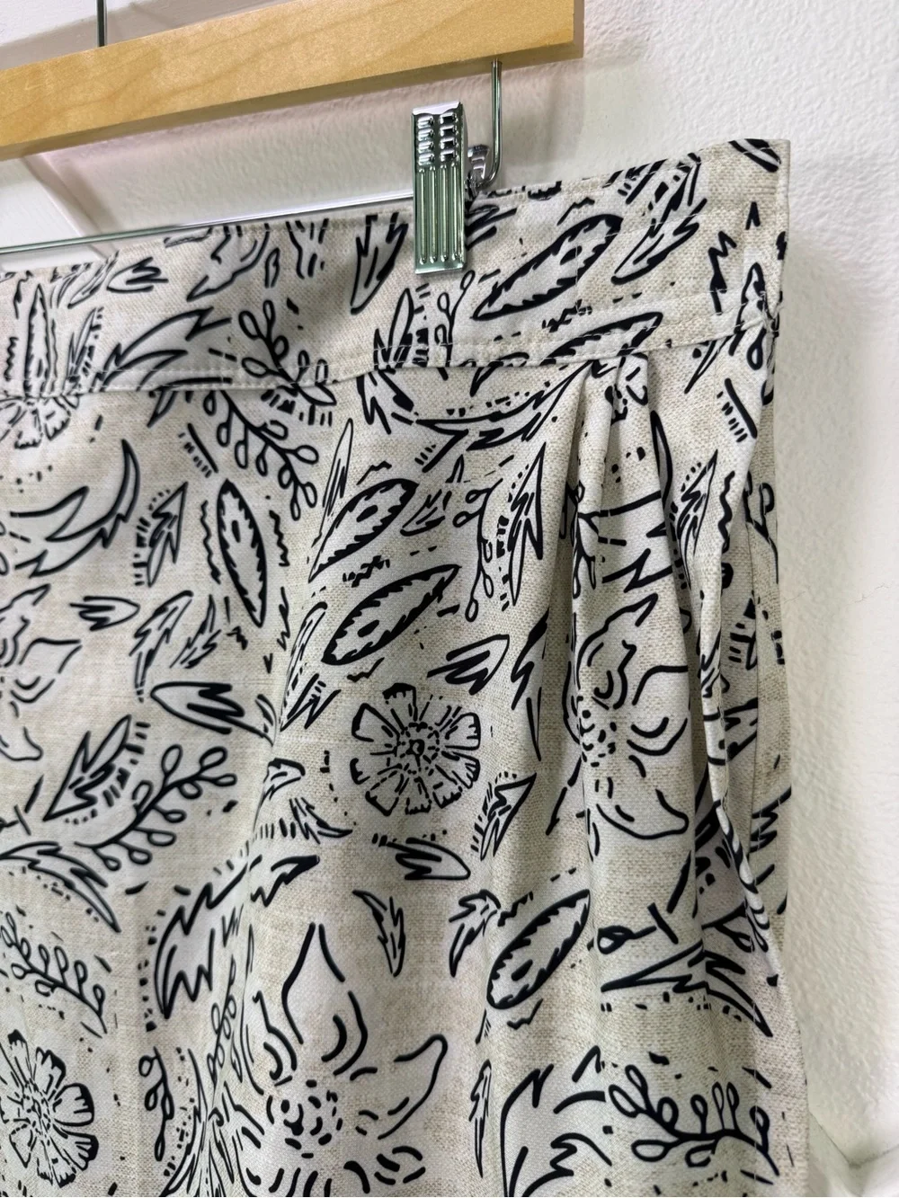 Ripskirt Hawaii Original Wrap Skirt Length 3 In Rustica Tan Floral Size XL - Picture 2 of 9